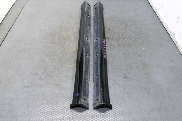 (PAIR) JDM Subaru Legacy GT BE BH 3rd Gen OEM Side Skirts 2000-2004 - Image 4